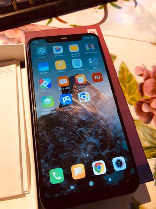 Xiaomi Mi 8 128GB 6GB RAM