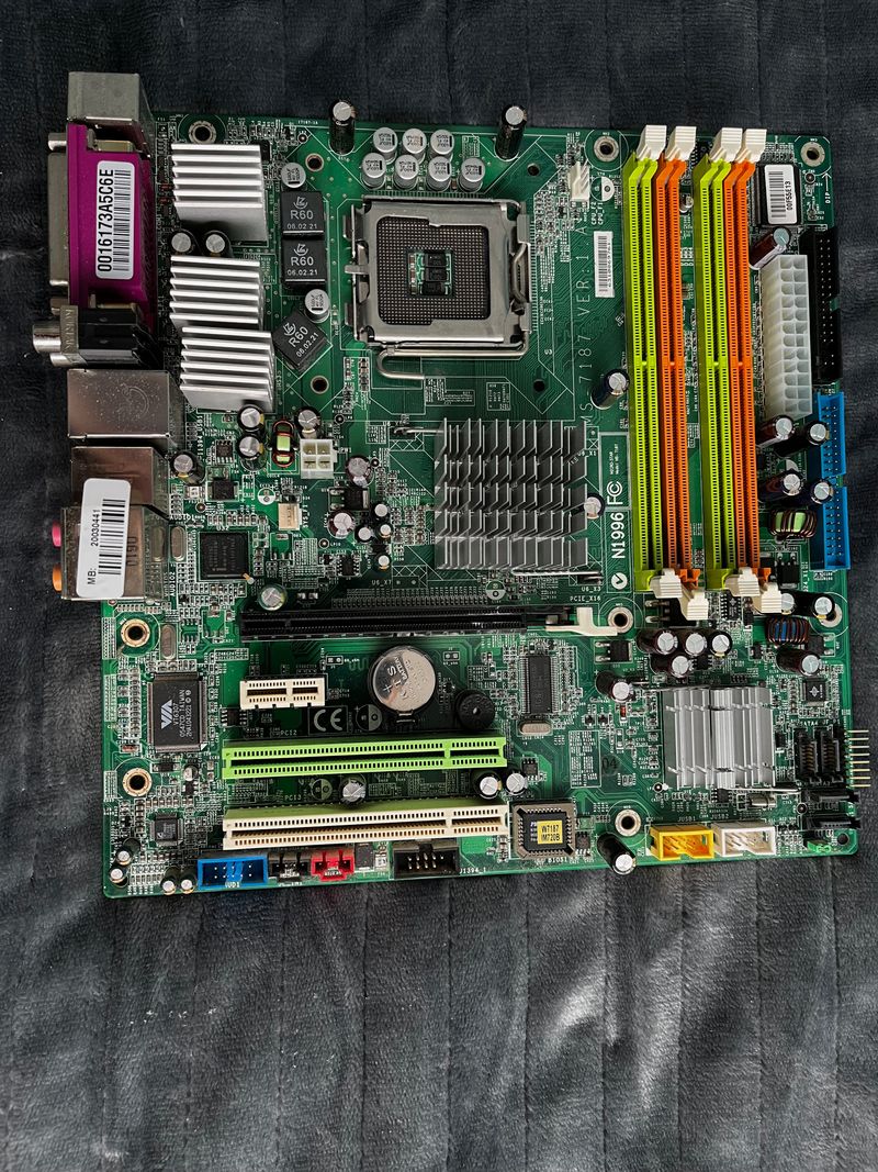 Placa Base MSI MS-7187 Ver: 1.A (Medion MT-7) afbeelding 6