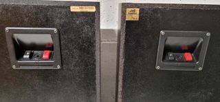 Pareja de altavoces HIFI marca JVC modelo S-P36B