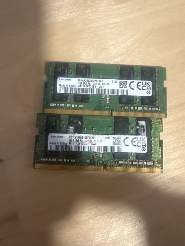 2x Samsung 16GB DDR4 3200MHz RAM