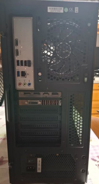 PC Gaming Fisso RGB