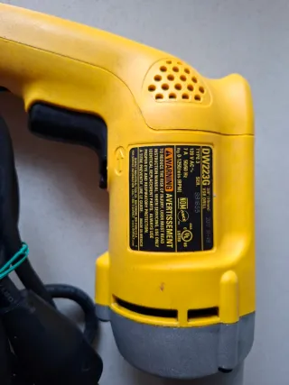 Taladro DeWalt Eléctrico con Cable