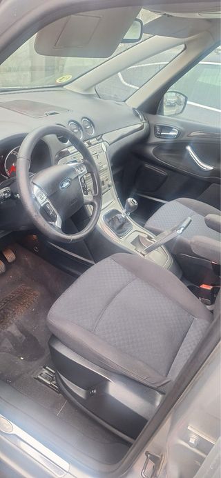 Ford Galaxy 208.000 KM 7 Plazas