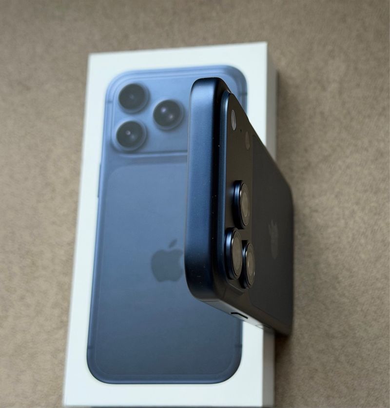 Apple iPhone 17 Pro 256gb sin usar afbeelding 5