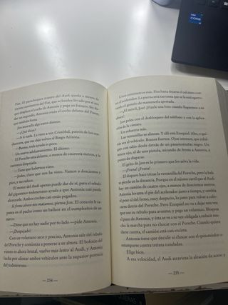 Reina Roja / Red Queen (LA TRILOGÍA REINA ROJA)...