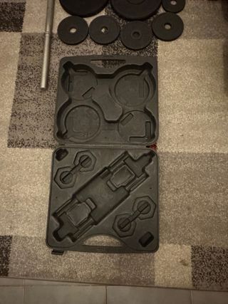 Set pesi palestra con bilanciere e manubri