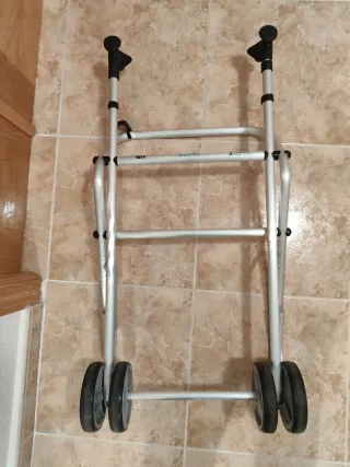 Andador Forta AIR , personas mayores