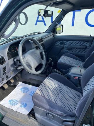 Toyota Land Cruiser 90 1999