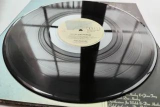 LP 1978 🇪🇺 EAGLES - HOTEL CALIFORNIA