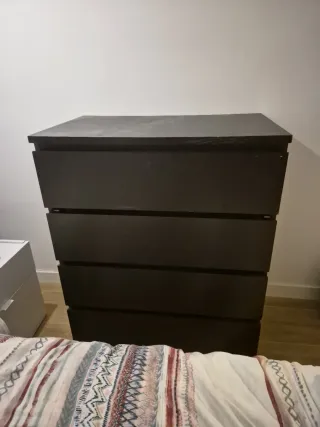 Cómoda MALM  Negra Ikea 5 Cajones