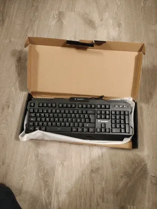 Teclado Gaming Tempest K8 Dragon RGB