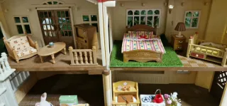 Casa Sylvanian vintage con luces