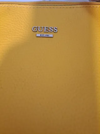 Bolso Guess Amarillo