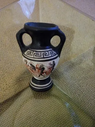 Vasetto decorato stile greco