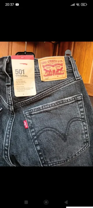 Levi's 501 Jeans negro desgastado W25 L30.