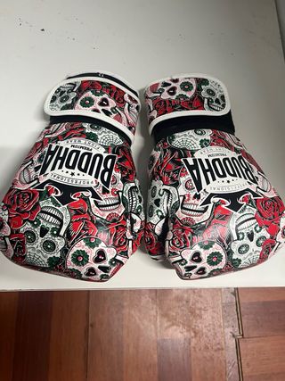Saco de boxeo de pie DRIPEX y guantes de boxeo