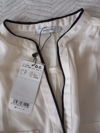 Blusa Mango sin mangas talla XS