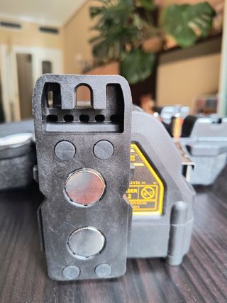 Nivel Láser DeWALT DW088K - NUEVO