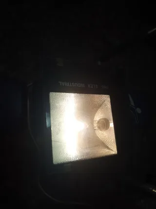 Foco Industrial Elex IP65