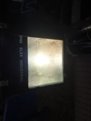 Foco Industrial Elex IP65