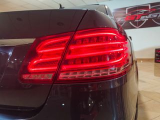 Mercedes E 300 Hybrid Plus 231cv