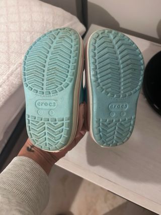 Crocs niña 20-21 azul y rosa