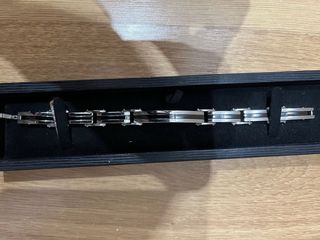 Pulsera Lotus Style Negra y Plateada