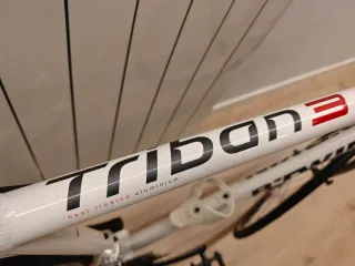 Bicicleta BTWIN Triban 3 Aluminio Talla 60 (L-XL)