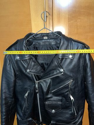 Chaqueta de cuero negra talla 38