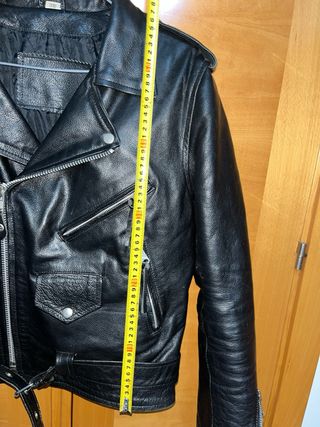 Chaqueta de cuero negra talla 38