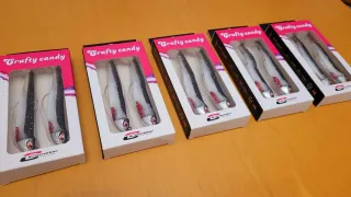 Señuelos Black Minnow 10uds