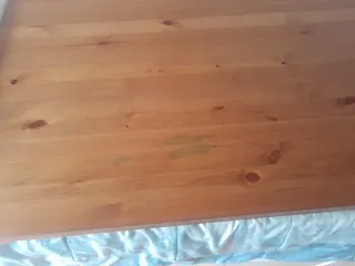 Mesa y 3 Sillas Madera Ikea