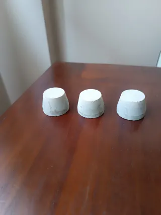 Antiguos crisoles para fundir metales