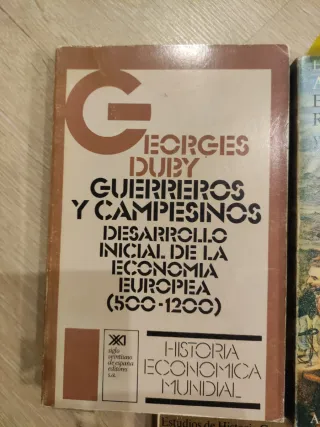Varios libros de geografía, historia..