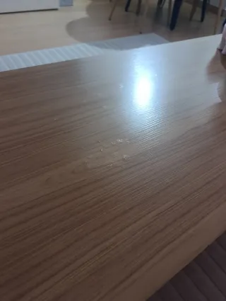 Mesa de centro salón madera y blanco