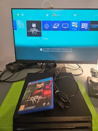 PS4 Pro con mando