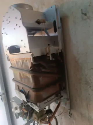 Termo de gas butano automático