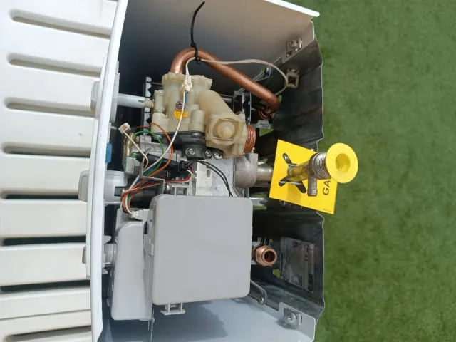 Termo de gas butano automático