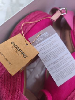 Sandalias cuña Azarey ,fucsia, talla 41