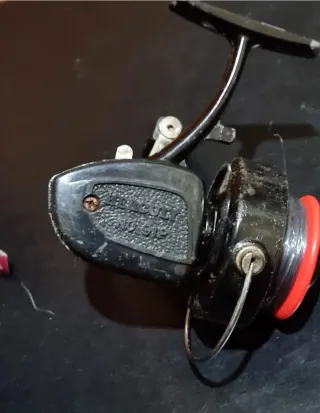 3 CARRETES DE PESCA - HERCULY N° 61P - SHAKESPEARE