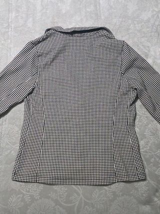 TRAJE DE PANTALÓN Y CHAQUETA TALLA S. SIN ESTRENAR