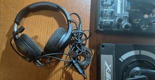 Logitech HOTAS H56 Joystick y Auriculares