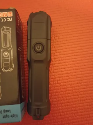 Set Reloj Deportivo y Mini Linterna