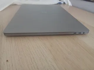 MacBook Pro 16 i9 16GB 1TB SSD 2019
