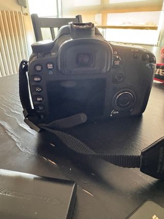 Cámara Canon EOS 7D Digital Reflex