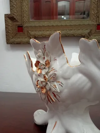 Jarrón de porcelana Manises floral