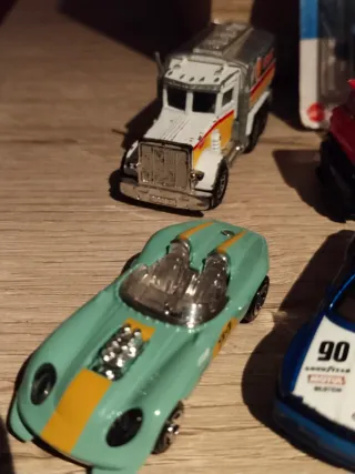 Lote coches miniatura Hot Wheels Matchbox