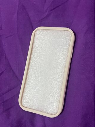 Custodia per iPhone 11 con quadri viola e cuori