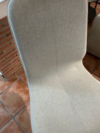 Silla de escritorio gris y negra