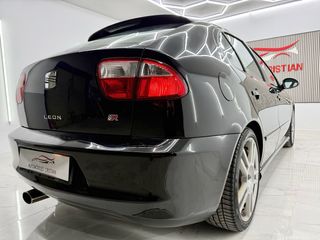 SEAT Leon cupra R 1.8T 20v 225 mk1 2004